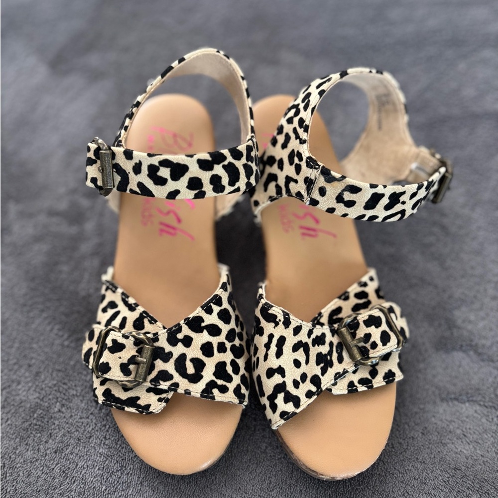 Blowfish Black and Cream Patterned Sandals